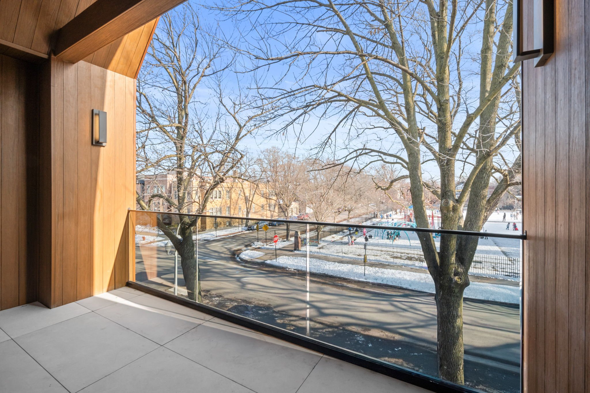 Exterior: frameless glass balcony guard